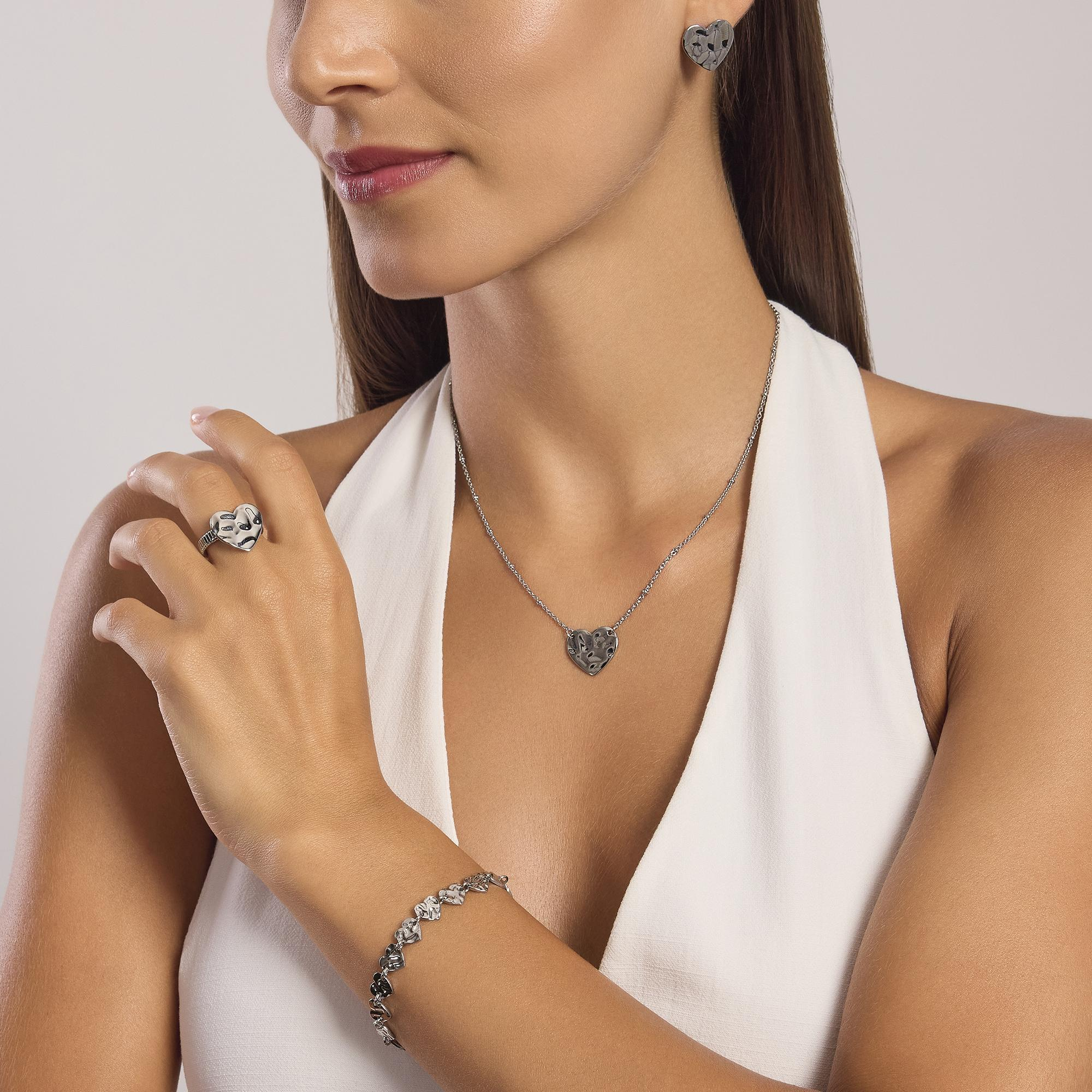 Bracciale Donna Kidult con Cuori Effetto Martellato 