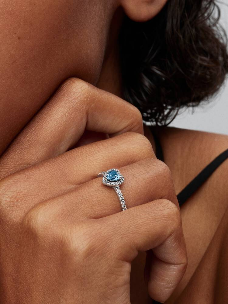 Anello Pandora Cuore in Rilievo Azzurro Misura 50
