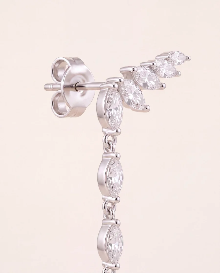Orecchini Amabile Eternal Pendente con Zirconi Marquise Bianchi a Cascata Placcata in Oro