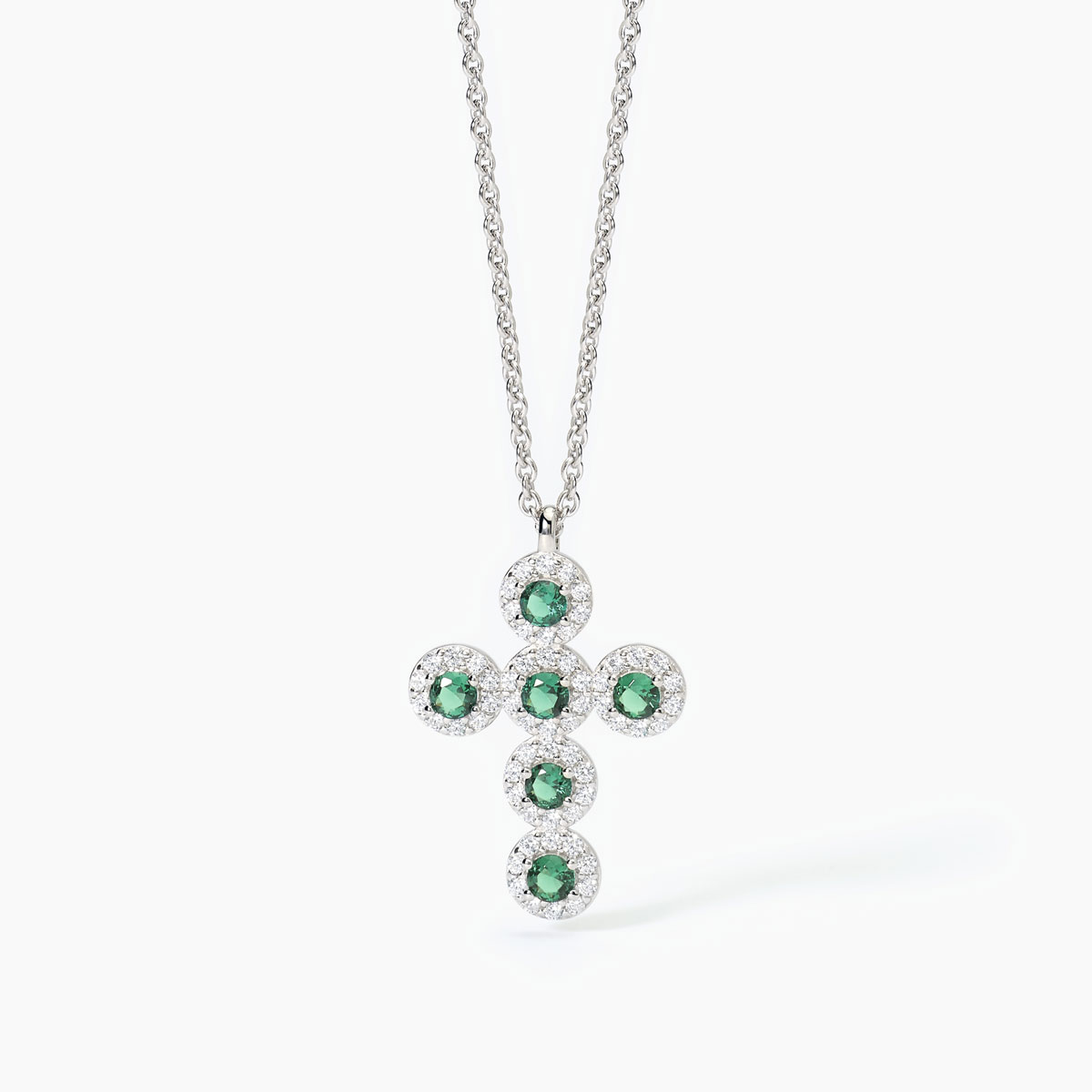 Girocollo Mabina in Argento con Ciondolo Croce e Smeraldi Sintetici