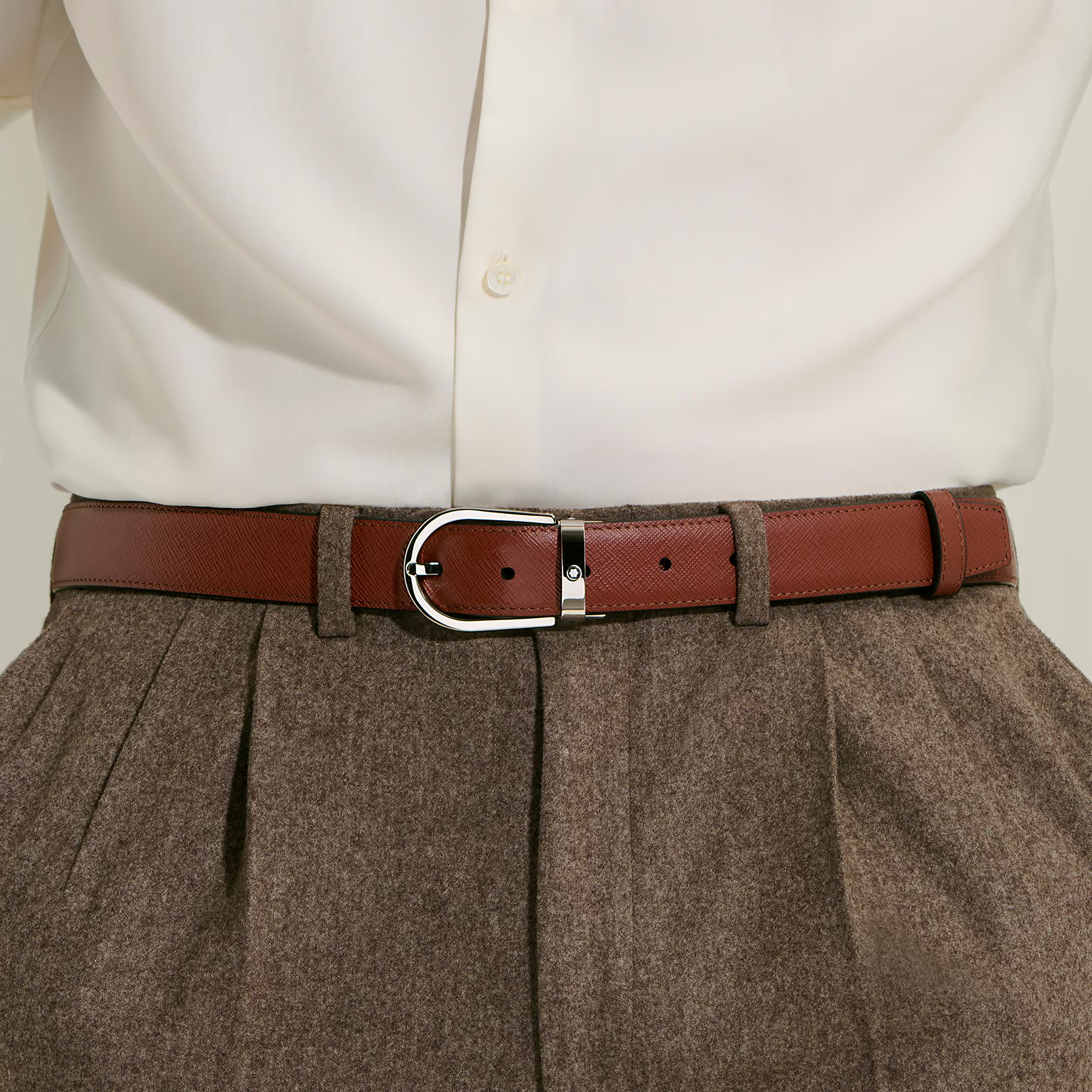 Cintura Reversibile Montblanc Horseshoe 30 mm in Pelle Sartorial Nera/Quercia Rossa
