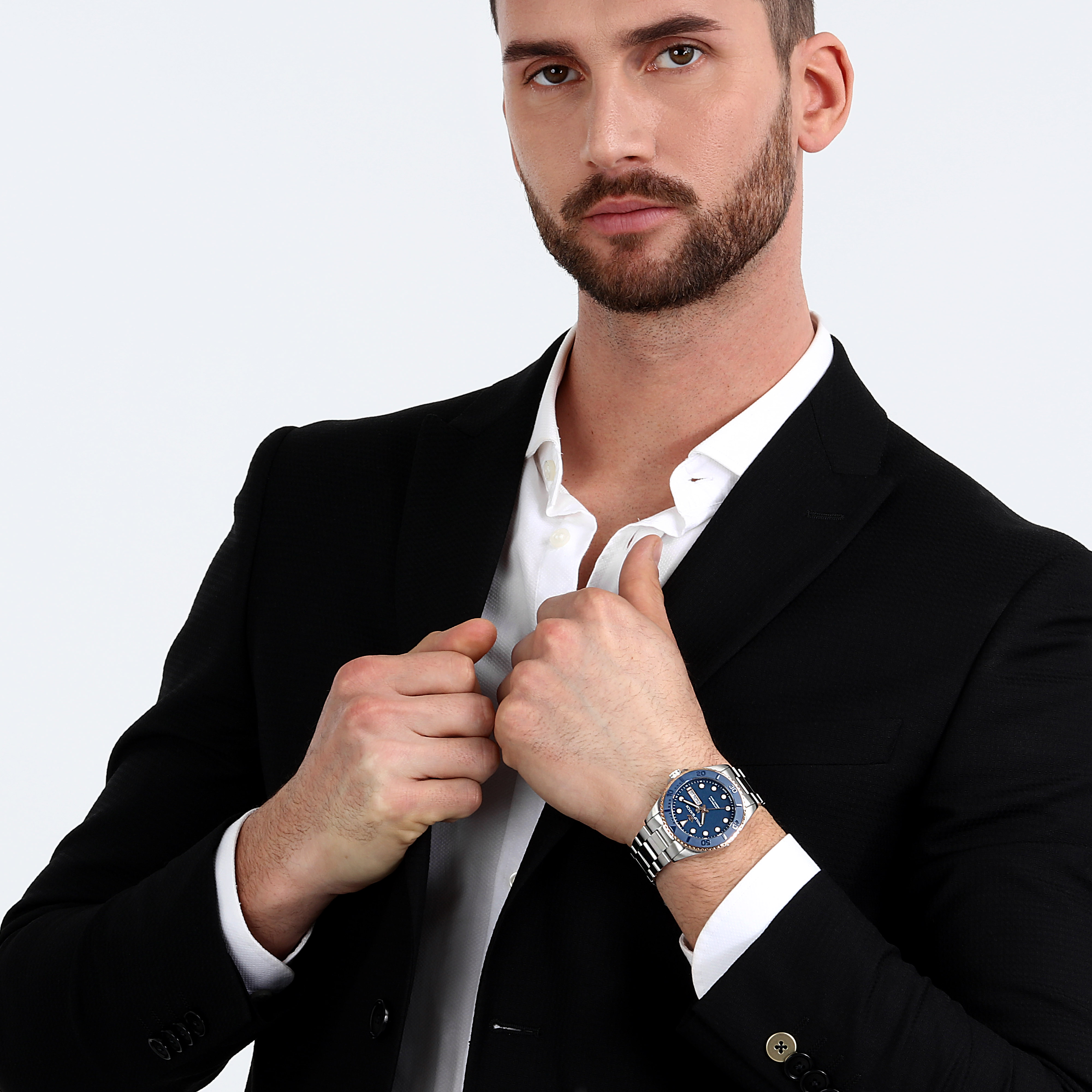 1899_20189_r8223597033_4