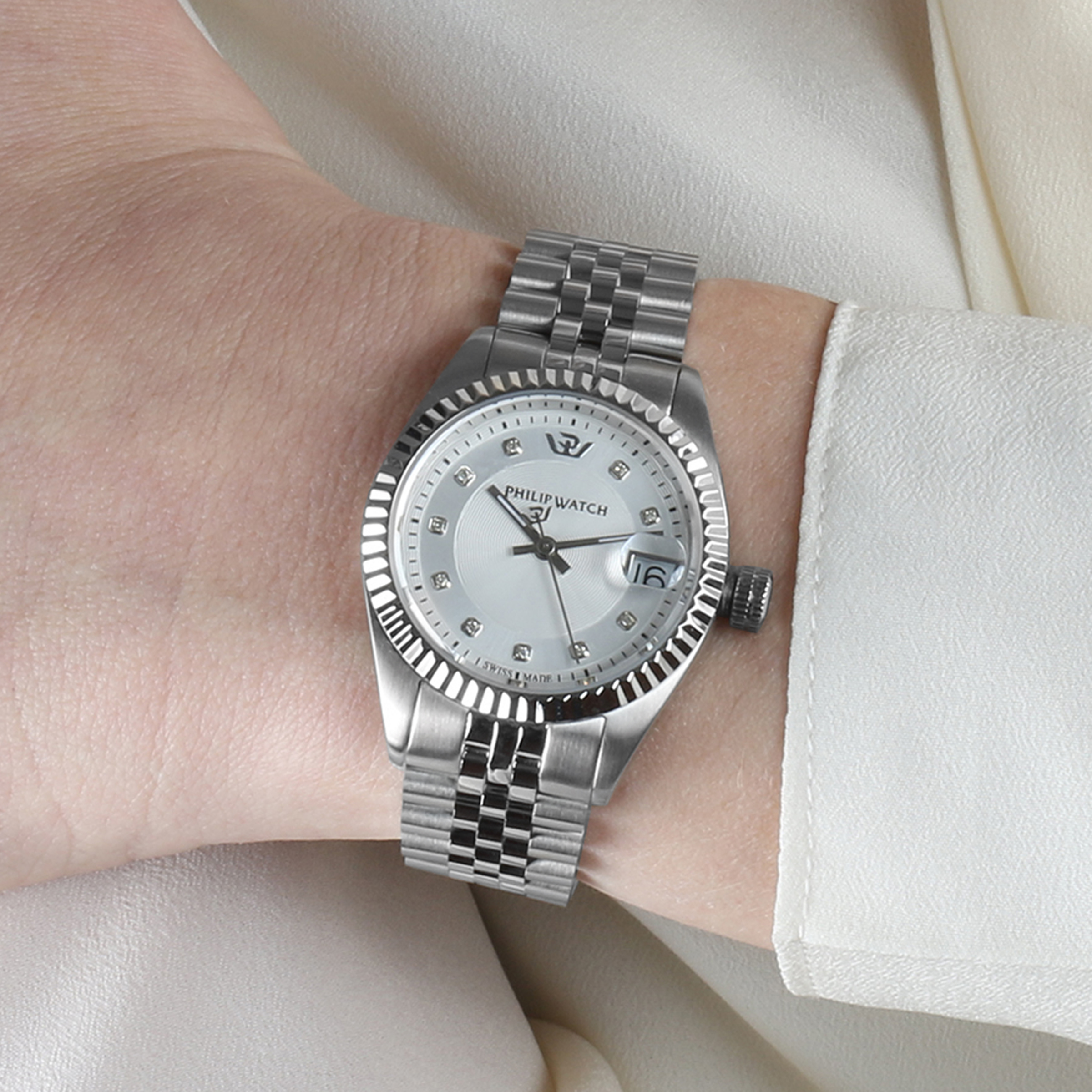 1945_17705_r8253597598_4