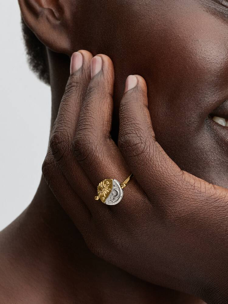 Anello Pandora Medallion Sole e Luna "Per Aspera Ad Astra" Reversibile Misura 54