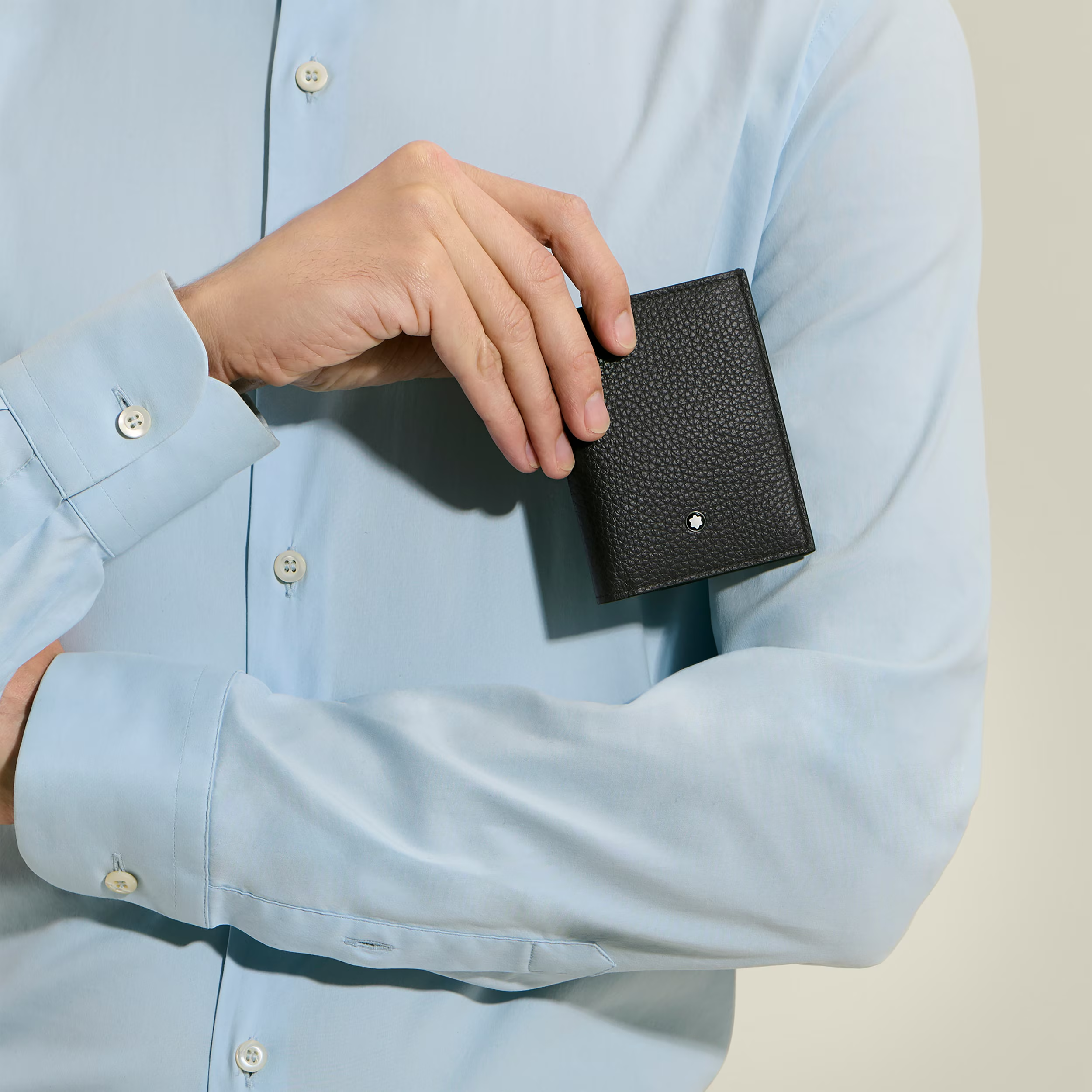 Portafoglio Montblanc Mini 4 Tasche in Pelle Nera con Grana 