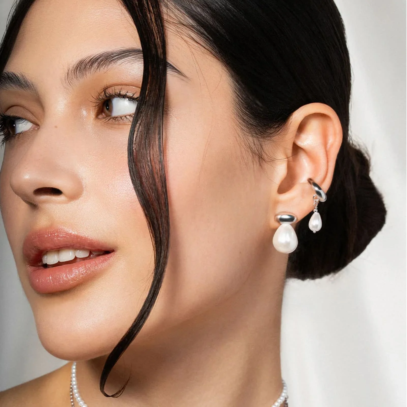 Orecchini Rue Des Mille Donna in Argento con Perla Pendente in Argento 925